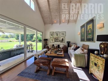 Casa en Venta en Las Brisas de Chicureo