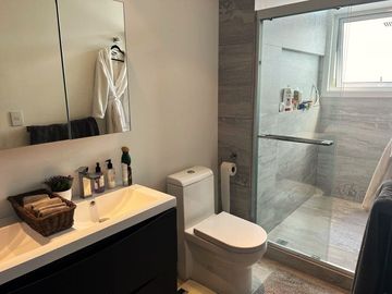 Venta ,Five Bosque Real, Magnífica oportunidad!