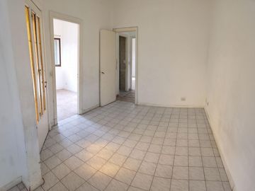 Lote con 2 PH de 3 Ambientes en esquina de 8.75 x 18.17 (475 m2 construibles) Usab1