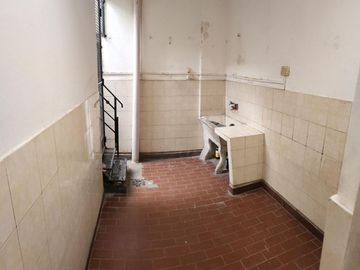 Lote con 2 PH de 3 Ambientes en esquina de 8.75 x 18.17 (475 m2 construibles) Usab1