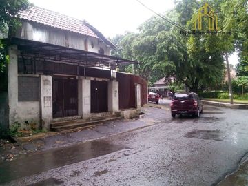 Rumah strategis posisi hook pinggir jalan bima arjuna cicendo bandung tengah | MARTIN