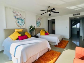 Departamento  en Puerto Marqués Acapulco de Juárez - ROQ-740-De