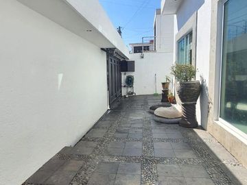 CASA EN VENTA EN CIUDAD SATÉLITE, NAUCALPAN DE JUÁREZ