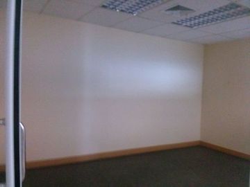 1,780.55 sqm Semi Fitted office space for lease in Fort Bonifacio, Taguig City.
