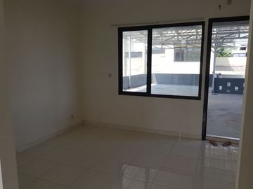 DISEWAKAN RUMAH BARU DI THE AVANI CLUSTER DIVENA BSD CITY
