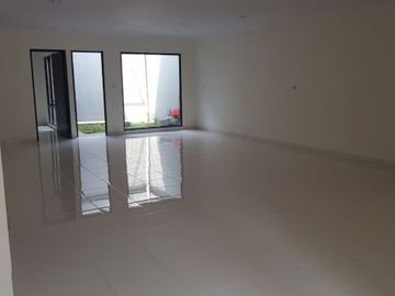 DISEWAKAN RUMAH BARU DI THE AVANI CLUSTER DIVENA BSD CITY