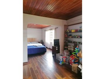 Vendo casa en la calera