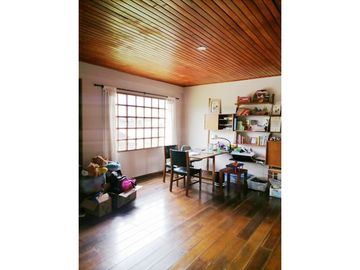 Vendo casa en la calera
