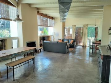 CASA DE 3 DORMITORIOS  FRENTE AL GOLF - EN VENTA