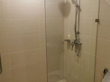 FOR RENT: Bare Studio in Verve Residences Tower 1 Bonifacio Global City