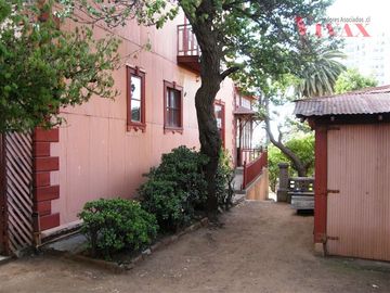 Local Comercial en Venta en Colindante Edificios del Condominio Gran Océano