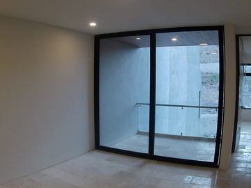 Moderno Departamento en Torre Vista Real