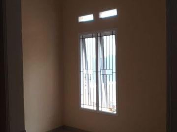 Rumah baru dipasir putih sawangan