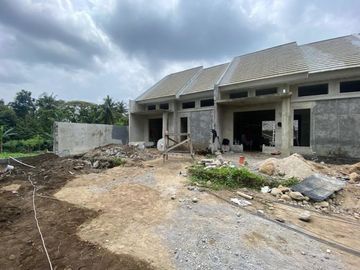 DI JUAL RUMAH PROSES BANGUN DEKAT LAP. DENGGUNG