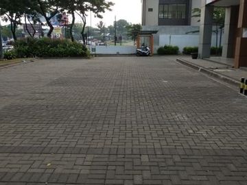 Disewakan Ruko The Icon Business Park Unit TLokasi Di Seberang Univ Atmajaya Cisauk Tangerang Area Ramai Strategis