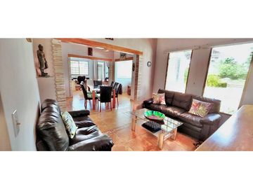 VENTA DE CASA EN AGUADULCE CON PISCINA 8,000 MT2