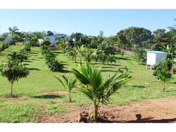 VENTA DE CASA EN AGUADULCE CON PISCINA 8,000 MT2