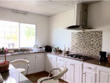 VENTA DE CASA EN AGUADULCE CON PISCINA 8,000 MT2