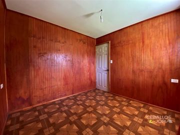 Casa en venta de 6 dorm. en Olmué