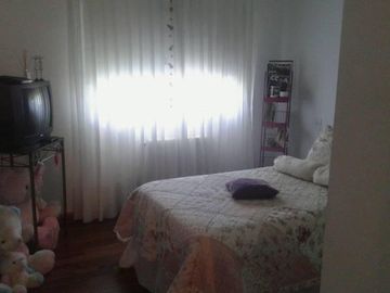 MAJESTUOSO CHALET 5 AMB. SOBRE LOTE EN ESQUINA