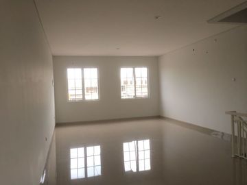 DIJUAL RUKO BELUM PERNAH PAKAI LOKASI BAGUS UNTUK USAHA DI MAGGIORE