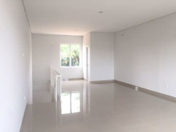 DIJUAL RUKO BELUM PERNAH PAKAI LOKASI BAGUS UNTUK USAHA DI MAGGIORE