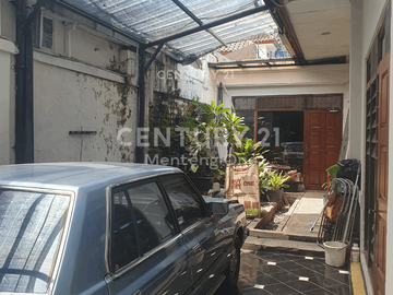 Rumah Komersial Terbaik Di Jantung Menteng