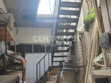 Rumah Komersial Terbaik Di Jantung Menteng