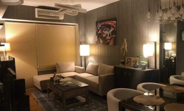 Rush Condominium 1BR Flat Condo for Sale in One Rockwell Rockwell Center Makati