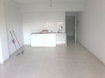 DEPARTAMENTO MONOAMBIENTE DE 40 M2 EXCELENTE ZONA