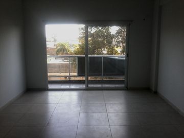 DEPARTAMENTO MONOAMBIENTE DE 40 M2 EXCELENTE ZONA
