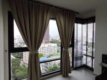 2 Bedroom Condo for sale at Rhythm Sukhumvit 36-38