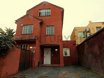 Se Vende Casa Huechuraba, Condominio El Greco, Pedro Fontova
