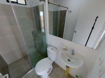 apartamento en venta en alfaguara. Cod V7662992