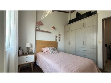 VENTA DE HERMOSA CASA MEDIANERA REMODELADA BARRIO LA VILLA PEREIRA