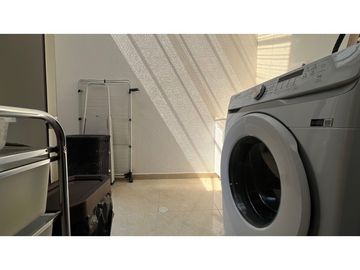 VENTA DE HERMOSA CASA MEDIANERA REMODELADA BARRIO LA VILLA PEREIRA