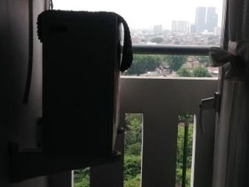 JUAL MURAH APARTEMEN 2 BR GREEN PRAMUKA FULL FURNISHED RAWASARI