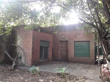 Casa PH en venta en Lanus Este