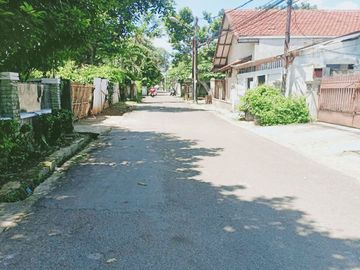 Rumah Dijual di Cirendeu Dekat MRT Lebak Bulus