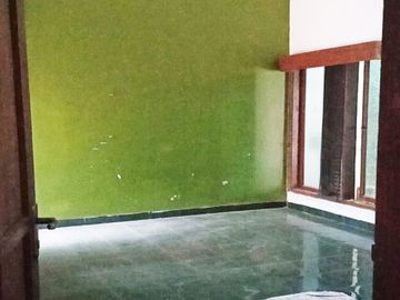 Rumah Dijual di Cirendeu Dekat MRT Lebak Bulus