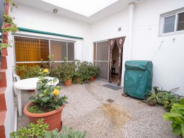 Departamento Tipo Casa en venta en Monte Chingolo