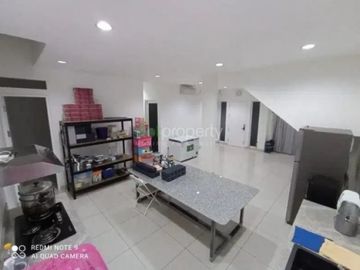 DIJUAL RUMAH 2.5 LANTAI FULL RENOF DI CLUSTER MISSISIPPI, JGC