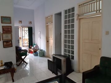 RUMAH SIAP HUNI LINGKUNGAN KOMPLEK ASRI TENANG BEBAS BANJIR JATISARI