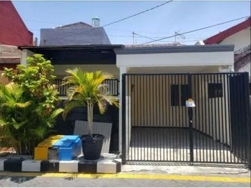 Disewa Rumah Mulyosari Tengah, Siap Huni, Dekat Pakuwon City Surabaya Timur