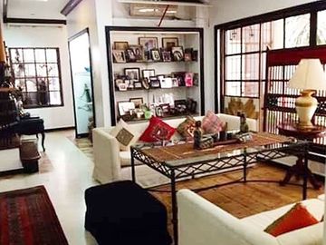 SEMI-FURNISHED 4BR TOWNHOUSE FOR SALE IN SAN MIGUEL VILLAGE