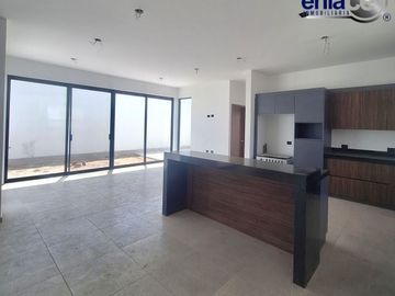 Casa  venta  Residencial Los Nogales