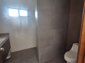 Casa  venta  Residencial Los Nogales