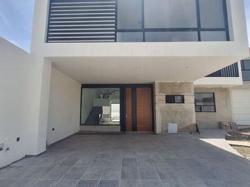 Casa  venta  Residencial Los Nogales
