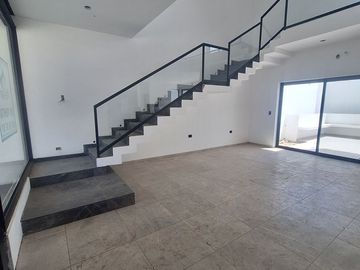 Casa  venta  Residencial Los Nogales