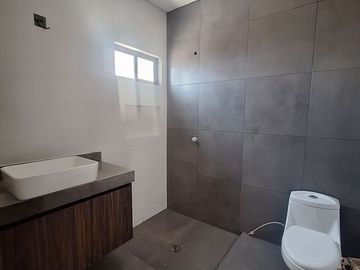 Casa  venta  Residencial Los Nogales